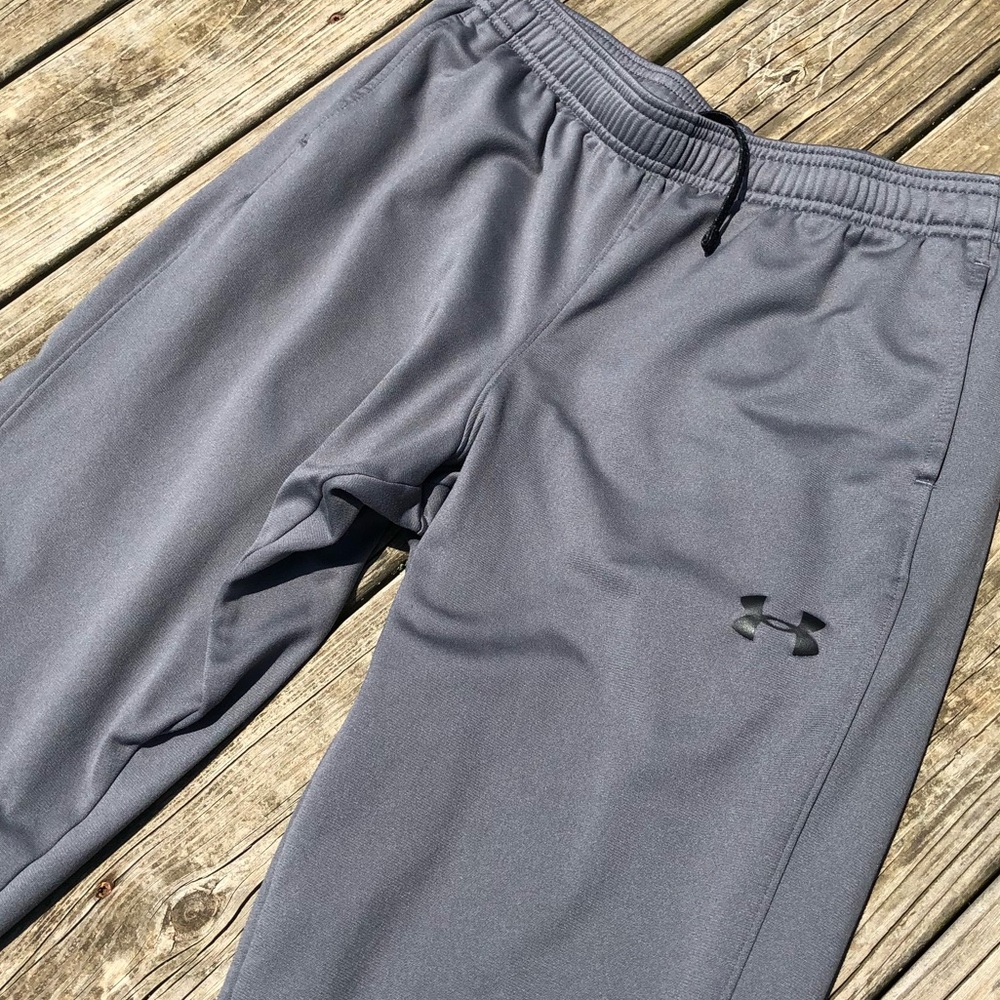 SOLD!! Under Armour pants - Picture 4 of 7